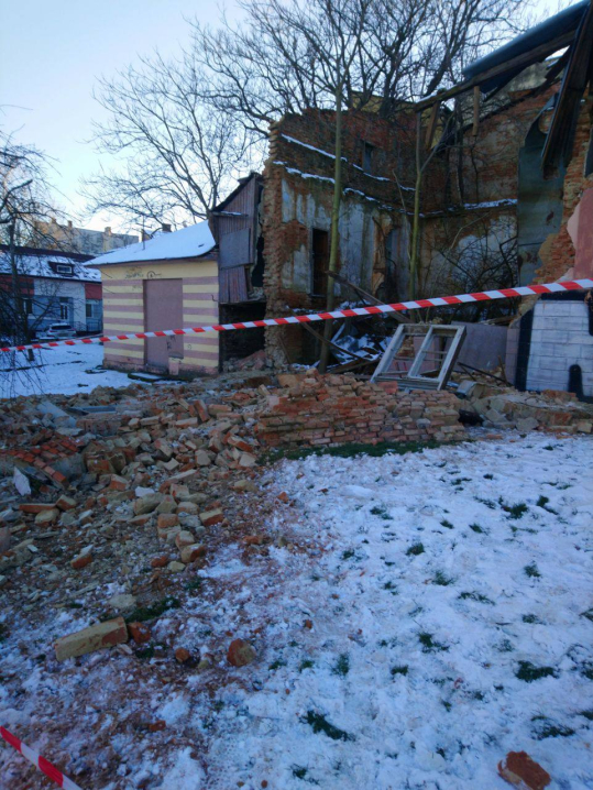 У Чернівцях є загроза подальшого обвалу будинку на Шолом-Алейхема