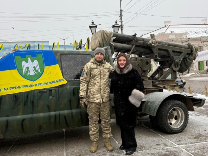 У Чернівцях на ярмарку збирали кошти для 82 Буковинської бригади та 107 бригади ТРО