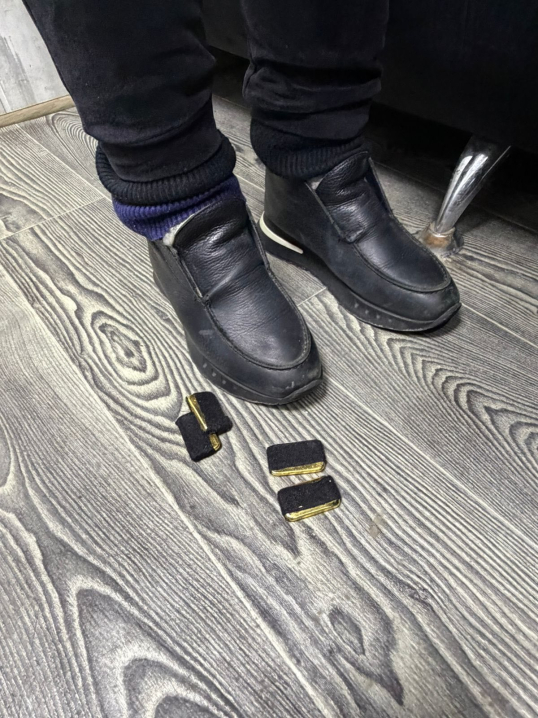 На Буковині жінка намагалися вивезти золото на понад 2,6 млн