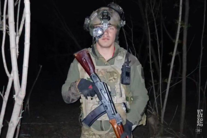 «Закалка – це головне!» Чернівецький гвардієць на псевдо Бурий про війну, стійкість, поранення і майбутнє «Закалка – це головне!» Чернівецький гвардієць на псевдо Бурий про війну, стійкість, поранення і майбутнє