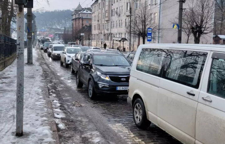 У Чернівцях українські та французькі кінематографісти знімають фільм про війну та кохання