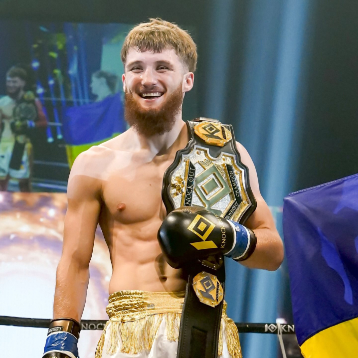 Буковинець виборов титул чемпіона з професійного кікбоксингу в Японії Буковинець виборов титул чемпіона з професійного кікбоксингу в Японії