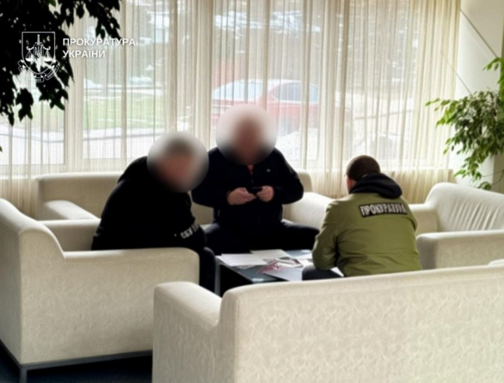 На Буковині депутат намагався приховати спалах африканської чуми на власній фермі