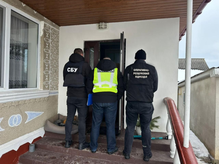 До Румунії за $16 тисяч: на Буковині прикордонники викрили схему переправлення чоловіків