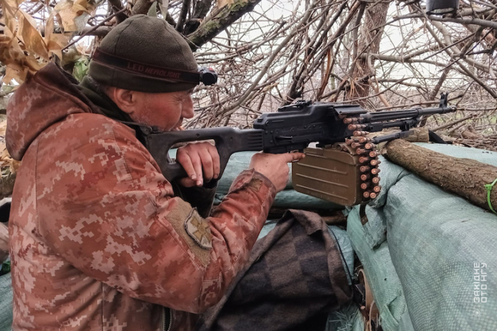 З кулеметом проти піхоти і дронів. Історія піхотинця, який став мисливцем на дрони