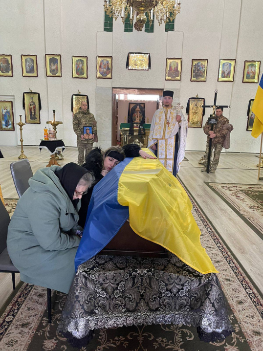 Чернівці віддали останню шану Герою Дмитру Собку