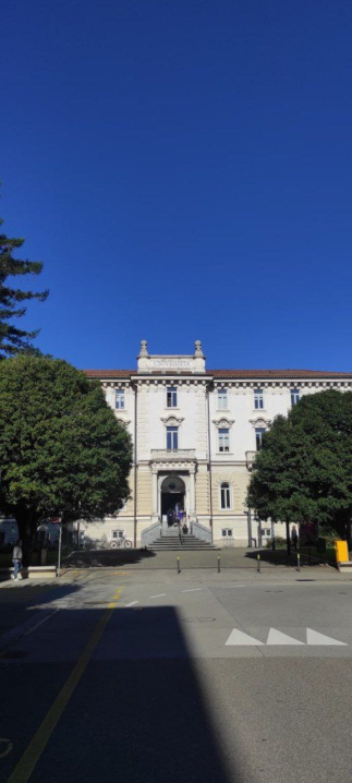 Не можна просто так взяти і почати працювати: студент з Чернівців про систему освіти у Швейцарії