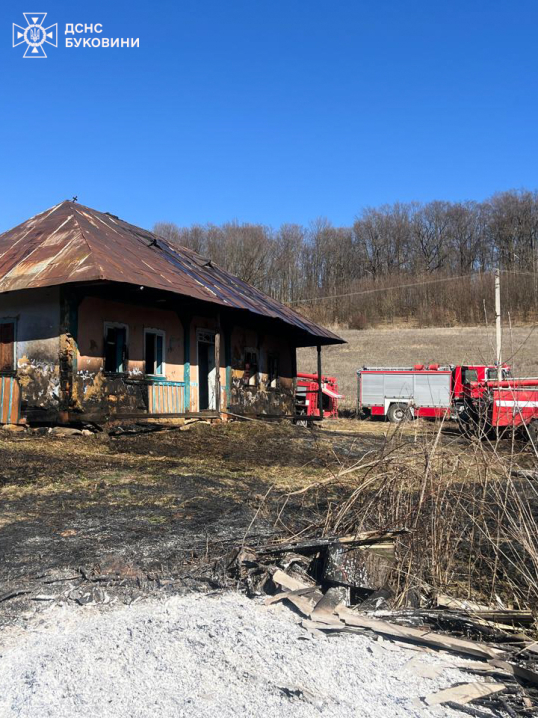 На Буковині за добу трапилося 12 пожеж
