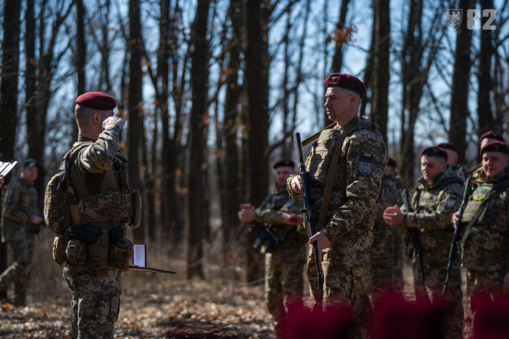 Десантників 82-ї Буковинської бригади відзначили за професіоналізм і бойові заслуги