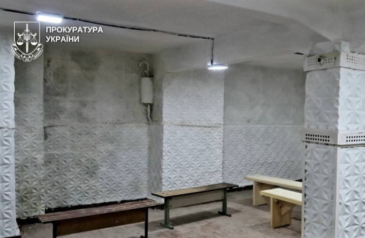 У Чернівцях посадовці міськради розтратили 300 тис грн на ремонті укриття навчального закладу