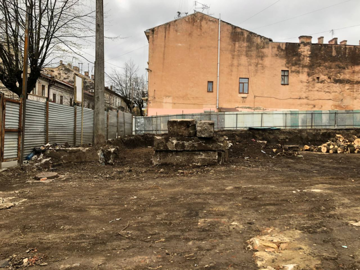 Розпочалося будівництво 7-поверхового ЖК в центрі Чернівців Розпочалося будівництво 7-поверхового ЖК в центрі Чернівців