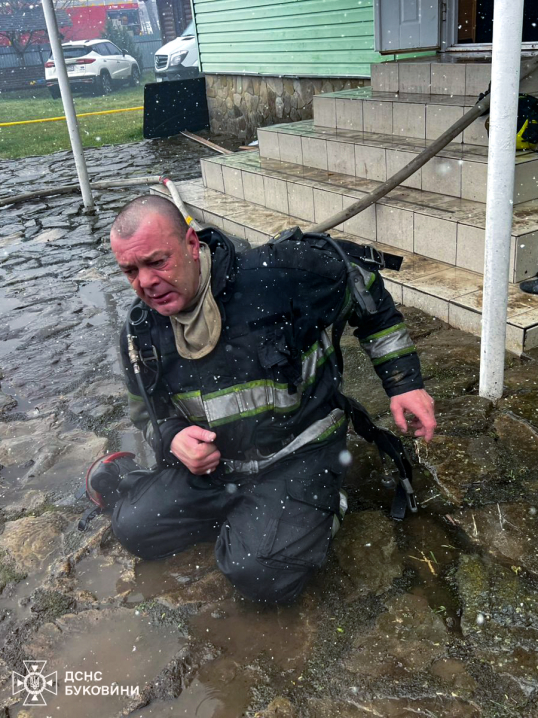 У Сторожинецькій громаді горів житловий будинок