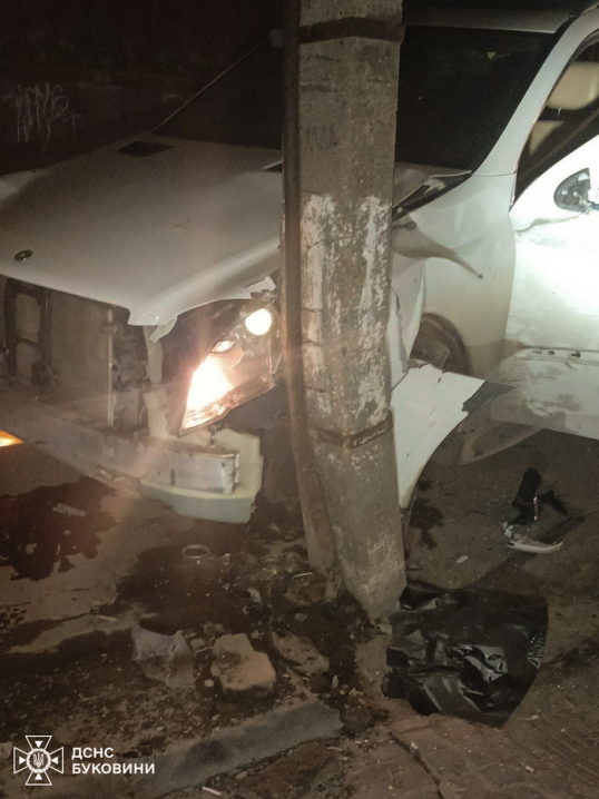 У Чернівцях через необережне куріння у ліжку загинув пенсіонер