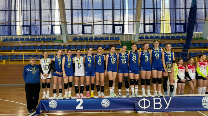 Юні буковинки здобули срібло чемпіонату України «Дитяча ліга» з волейболу