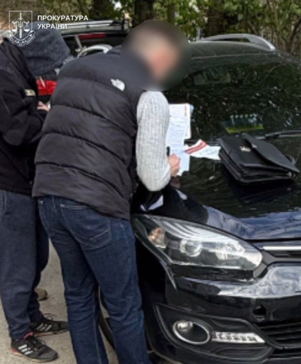 На Буковині викрили чергову схему втечі чоловіків до Румунії за 13 тис. доларів