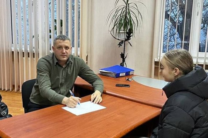 На посади директорів у ліцеях та гімназіях Чернівців претендують 35 кандидатів: що про них відомо На посади директорів у ліцеях та гімназіях Чернівців претендують 35 кандидатів: що про них відомо