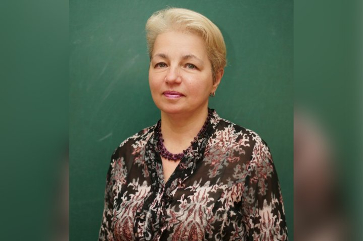 На посади директорів у ліцеях та гімназіях Чернівців претендують 35 кандидатів: що про них відомо На посади директорів у ліцеях та гімназіях Чернівців претендують 35 кандидатів: що про них відомо