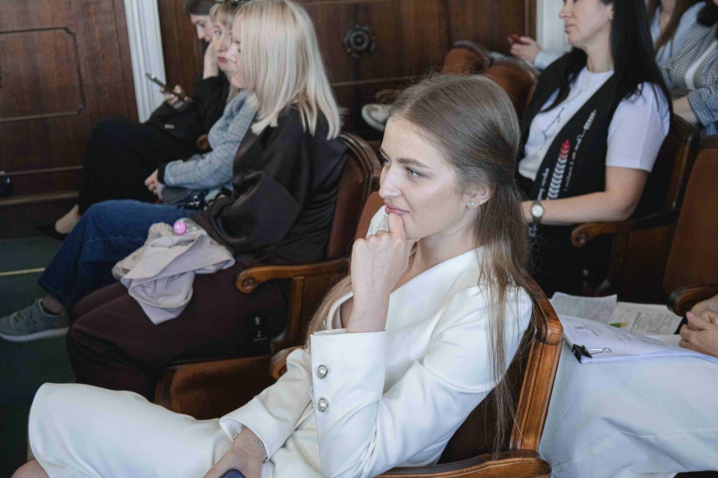 Фоторепортаж із травневого засідання сесії Чернівецької міської ради Фоторепортаж із травневого засідання сесії Чернівецької міської ради