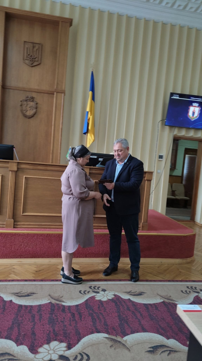 У Глибоці матерям вручили звання "Мати-героїня" У Глибоці матерям вручили звання "Мати-героїня"