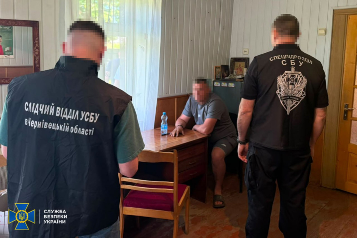 Посадовці лісгоспу на Буковині організували 22-мільйонну злочинну схему продажу дров