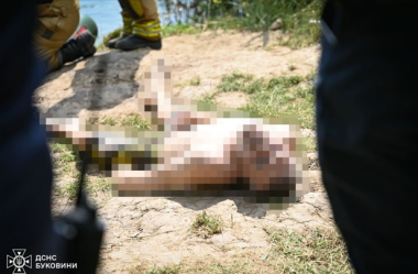 У Чернівцях на одній із водойм потонув 36-річний чоловік