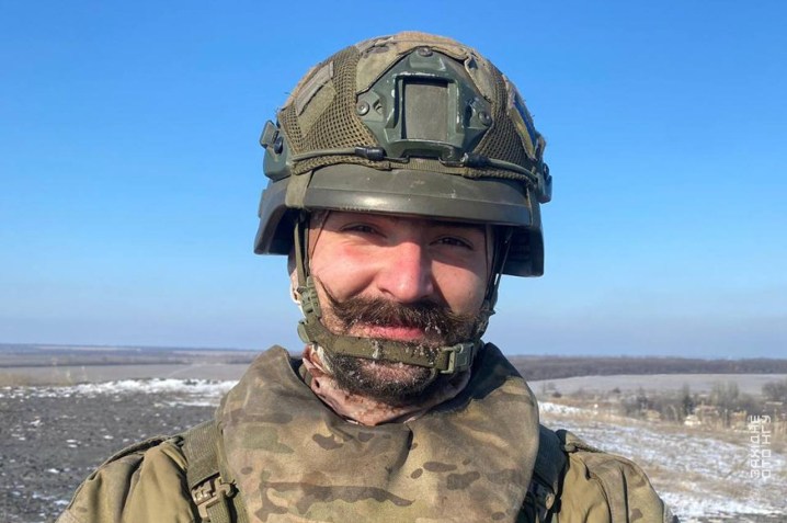 «Не хочу, щоб ворог ходив моїми рідними вулицями»: гвардієць чернівецького підрозділу про рішення долучитись до війська «Не хочу, щоб ворог ходив моїми рідними вулицями»: гвардієць чернівецького підрозділу про рішення долучитись до війська