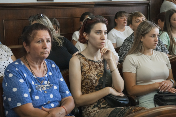 Фоторепортаж з чергової сесії Чернівецької міської ради