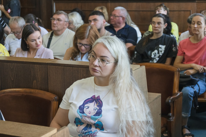 Фоторепортаж з чергової сесії Чернівецької міської ради
