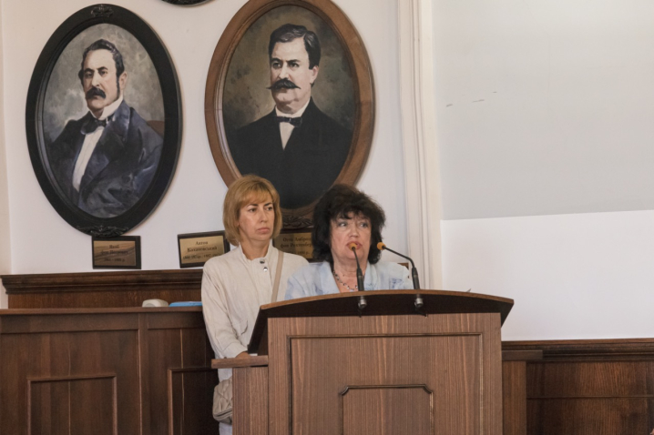 Фоторепортаж з чергової сесії Чернівецької міської ради