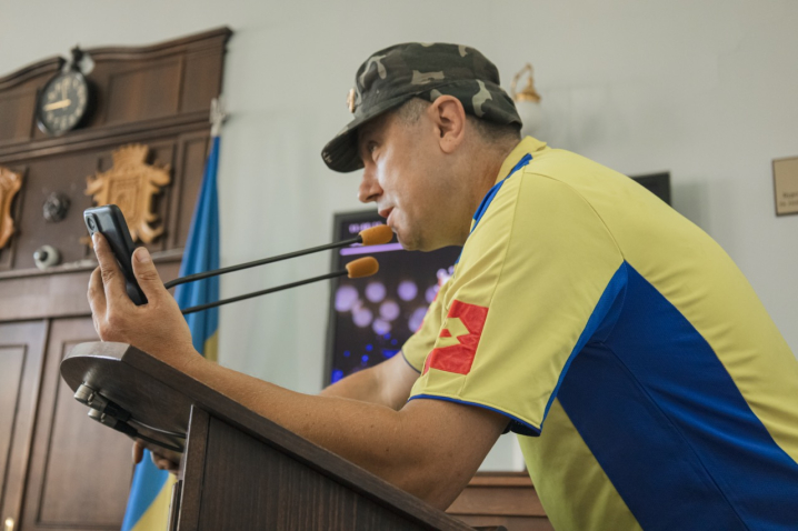 Фоторепортаж з чергової сесії Чернівецької міської ради
