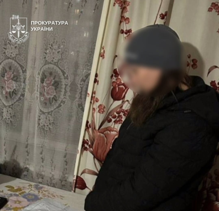 Обіцяла евакуювати з «сірої зони»: на Буковині засудили псевдоволонтерку, яка ошукала родини військових