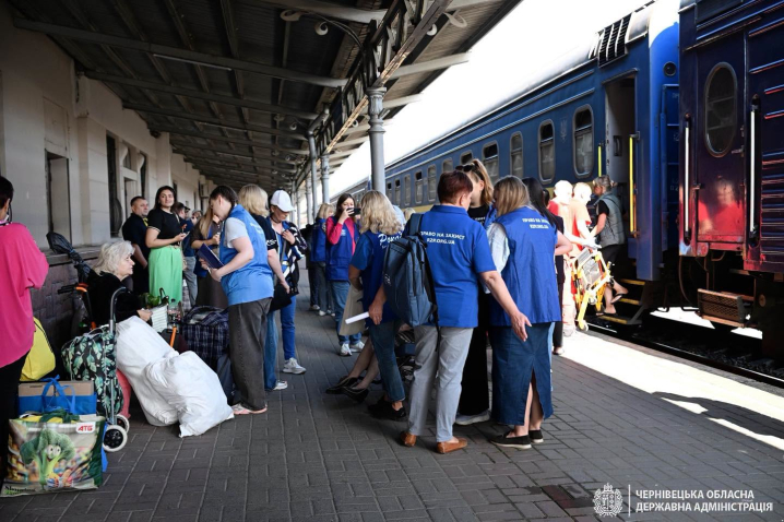 На Буковину евакуювали ще 19 людей з прифронтових регіонів На Буковину евакуювали ще 19 людей з прифронтових регіонів
