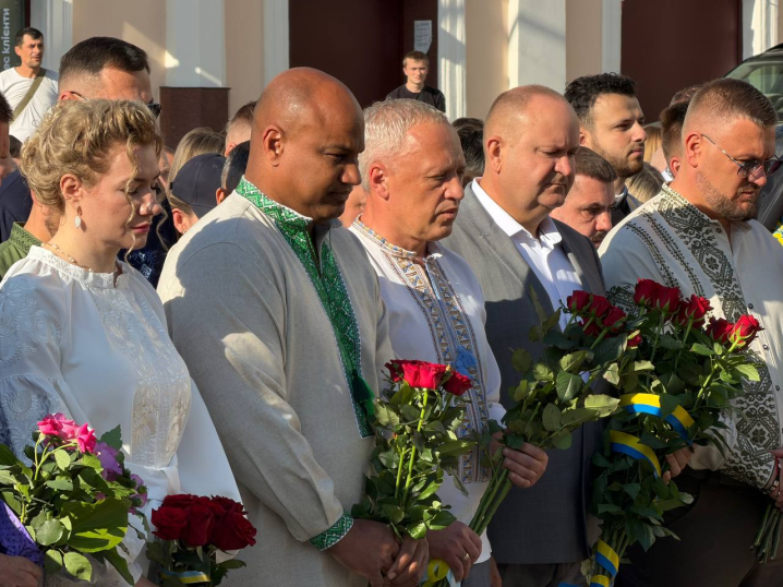 У Чернівцях відзначили 35-ту річницю Незалежності України