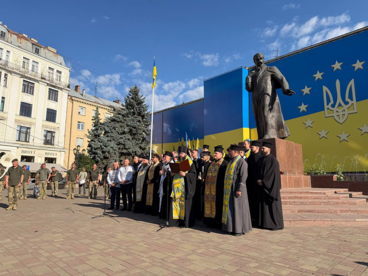 У Чернівцях відзначили 35-ту річницю Незалежності України