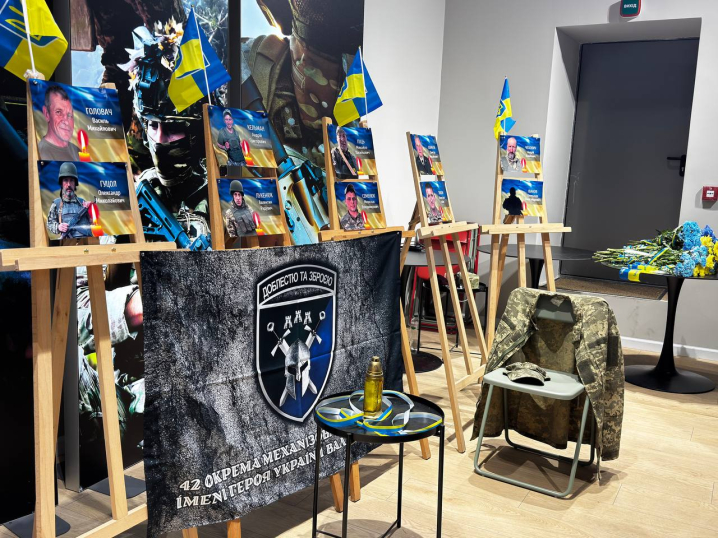 У Чернівцях 20 родинам загиблих бійців вручили посмертні нагороди