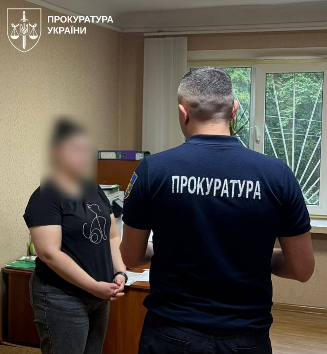 У Чернівцях підозрюваних у торгівлі органами взяли під варту: кожному призначили 1,5 млн грн застави У Чернівцях підозрюваних у торгівлі органами взяли під варту: кожному призначили 1,5 млн грн застави