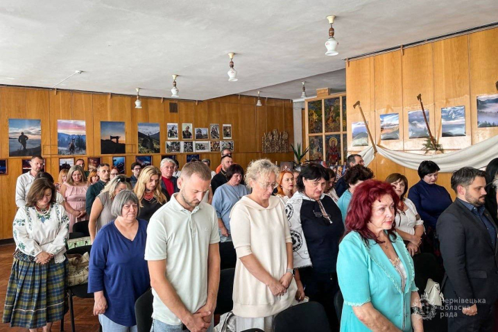 У Буковинському центрі відбувся круглий стіл про розвиток традиційних ремесел