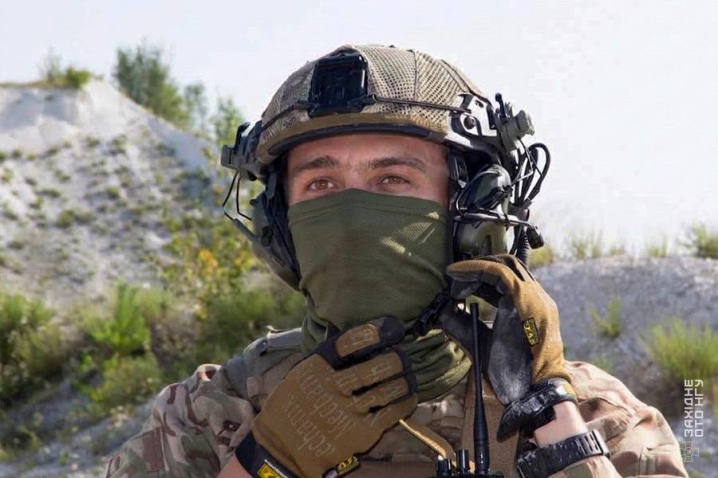 Чернівецький піхотинець "Хвиля" допоміг відбити штурм і врятував пораненого побратима