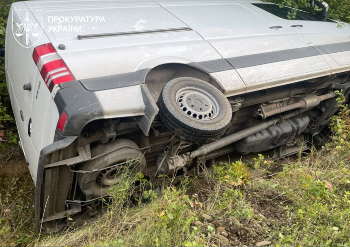 На Франківщині депутат із Буковини збив пішохода: чоловік загинув на місці На Франківщині депутат із Буковини збив пішохода: чоловік загинув на місці