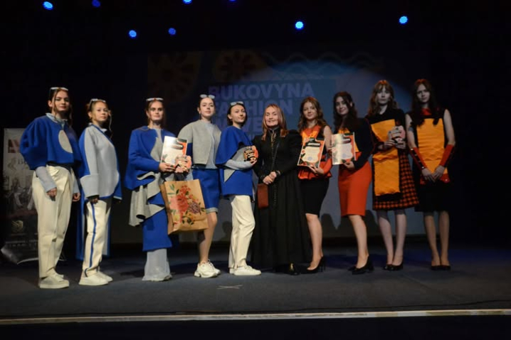 «Bukovyna Fashion Wave»: у Чернівцях вдруге відбувся конкурс молодих дизайнерів