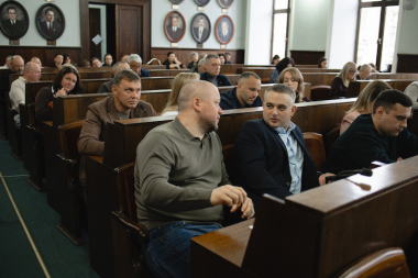 Фоторепортаж із 84-ї сесії Чернівецької міської ради